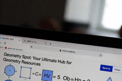 Screenshot of Geometry Spot homepage