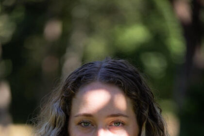 Diagram showing Integremos connecting various business apps; User interface of Integremos dashboard